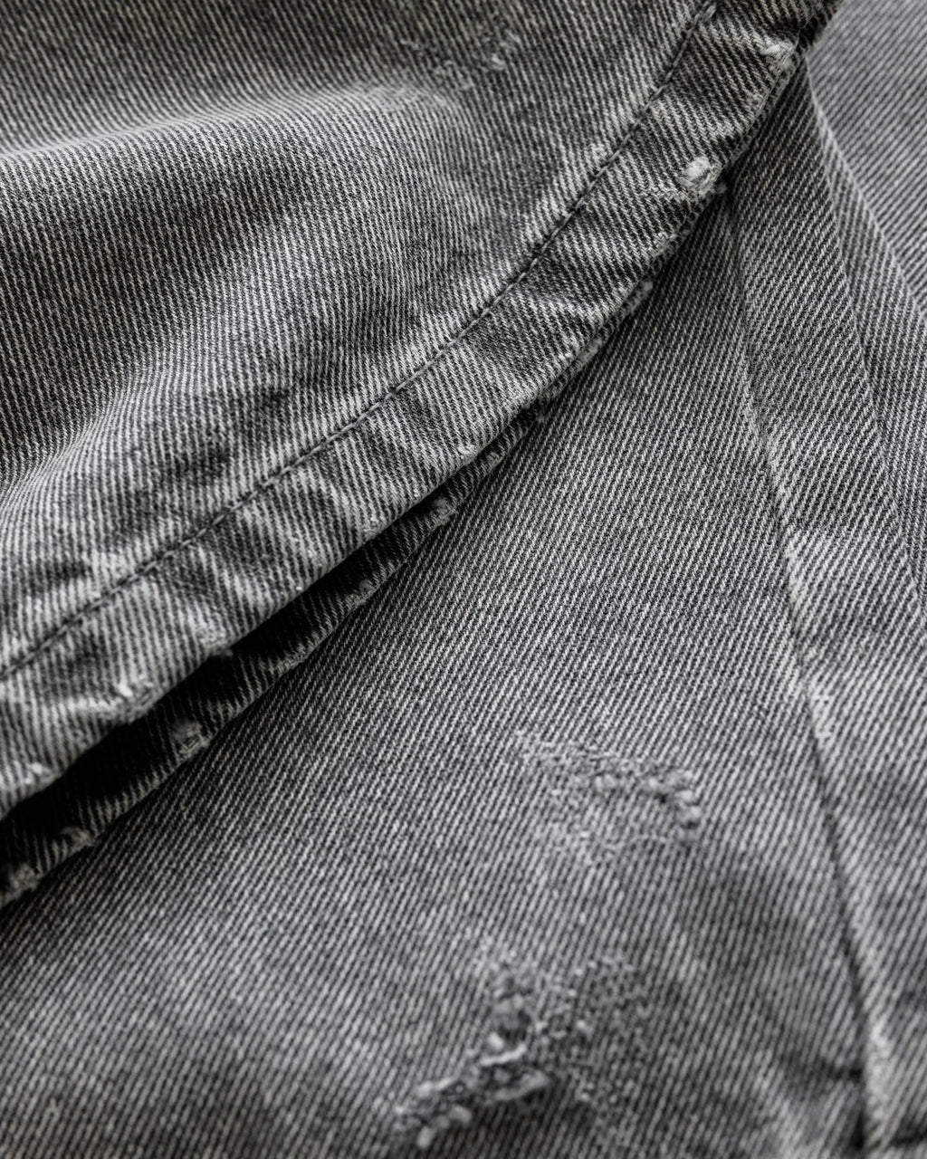 Bénir Distressed Denim