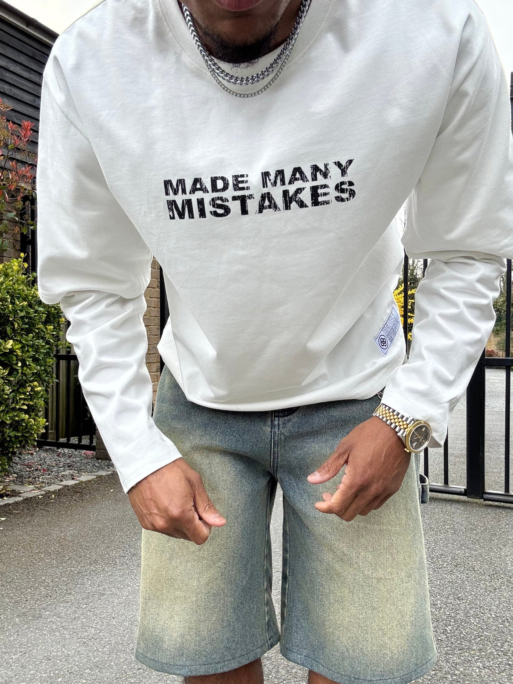 Bénir Made Many Mistakes T-Shirt
