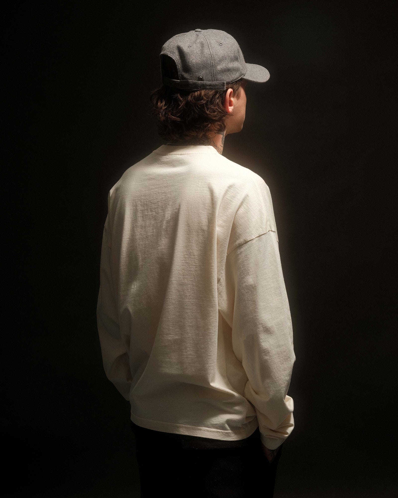 SAINTABLETT LS TEE 001