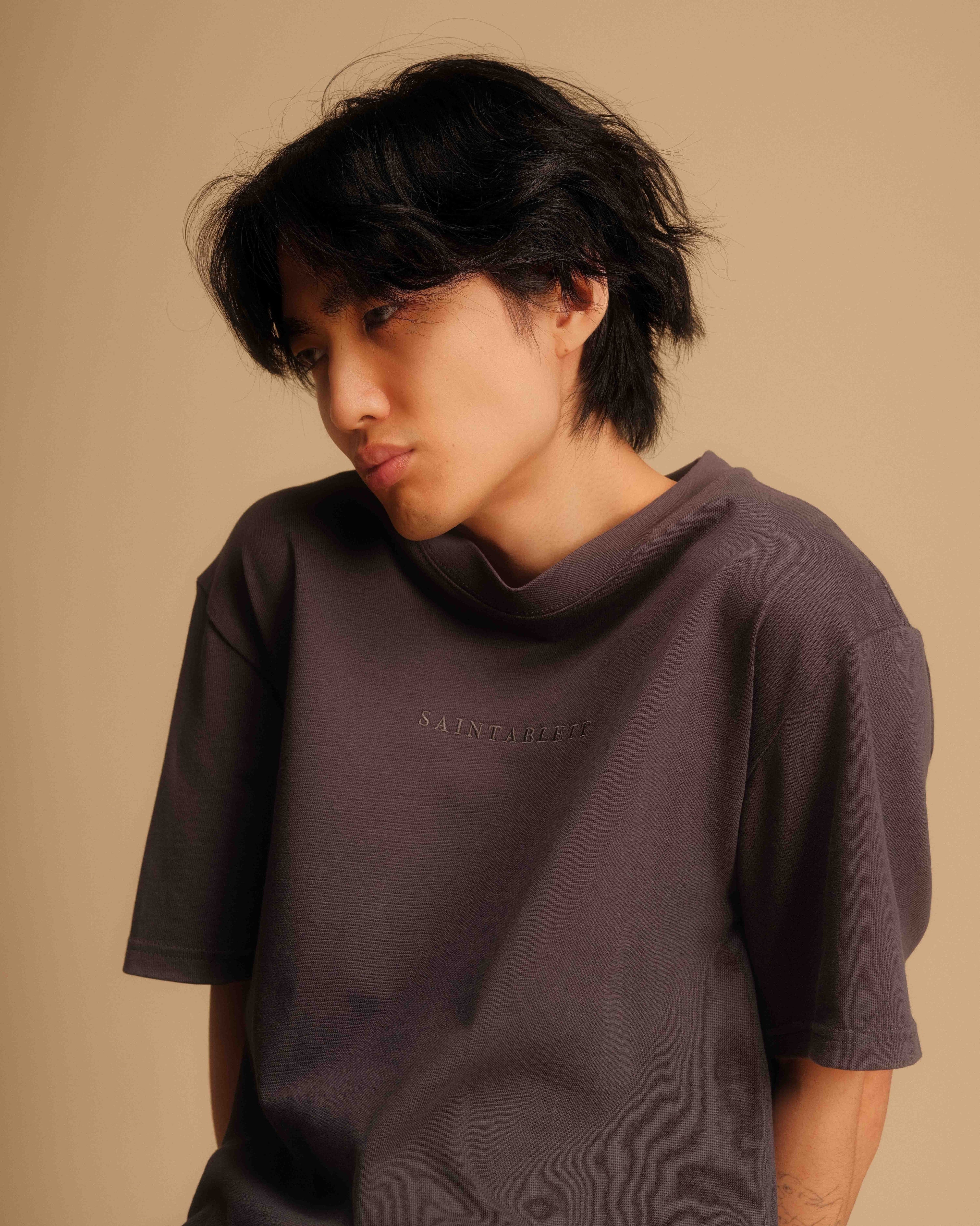 SAINTABLETT TEE 001