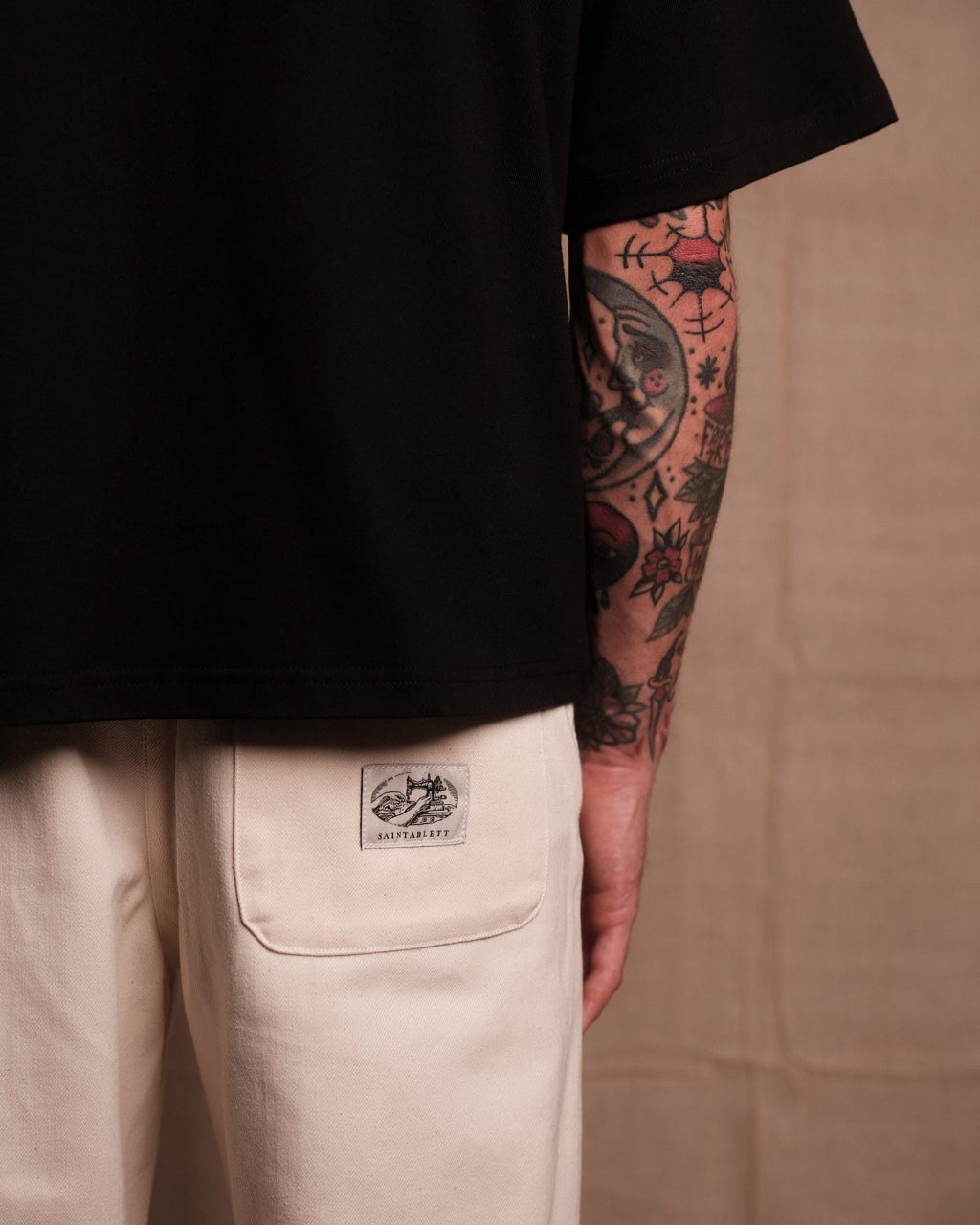 SAINTABLETT TEE 003